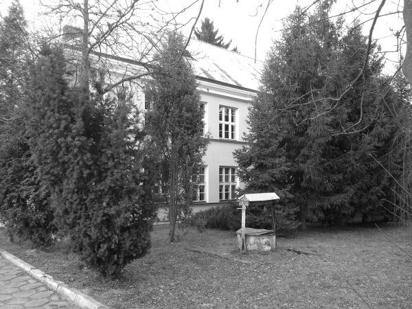 Liceum Ogólnokształcące w Chobrzanach