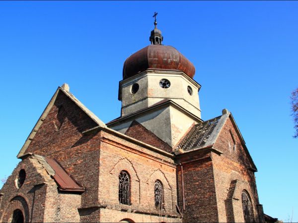 Cerkiew Przemienienia Pańskiego w Wyszatycach - murowana parafialna cerkiew greckokatolicka . Cerkiew zbudowano w roku 1936. Autorem projektu cerkwi był Marceli