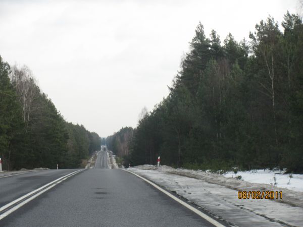 Droga na granice Panstwa. Skrecajac przed granica w prawo dojedziemy do Swisloczan.
