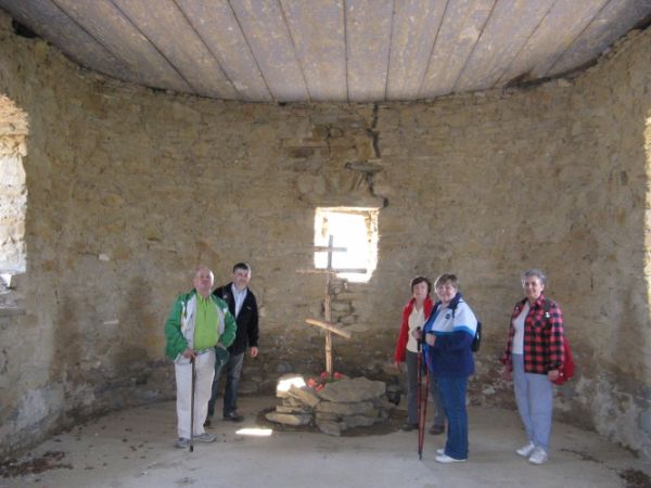 w cerkwi pw. Soboru Bogarodzicy, wzniesiona w 1840r., wewnątrz strop płaski, okna zamknięte łukiem segmentowym, świątynia jest o rozmiarach : 12,7 x 7,0 m.