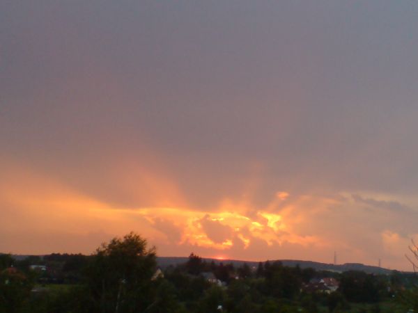 Zach.słońca nad miastem
