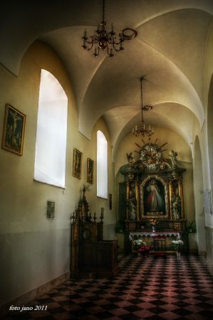 Lewa nawa...kosciol sw. Barbary