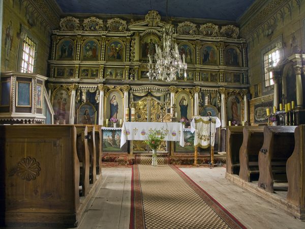 Dubne. Cerkiew greckokatolicka pw. św. Michała Archanioła z 1863 r.
Ikonostan.