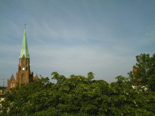 Wieża kościoła  p.w. NMP.Królowej Polski. Zdięcie autorstwa mojego bratanka Rafała.