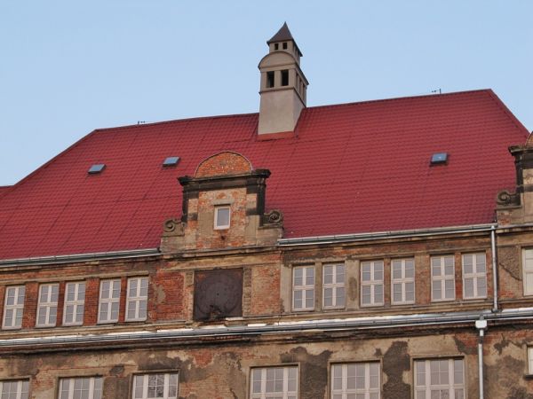 Liceum ogólnokształcace nr 6 przy ulicy Głębokiej i Siennickiej