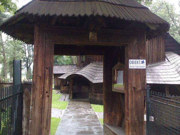 Kościół w Lachowicach pw. św. Piotra i Pawła