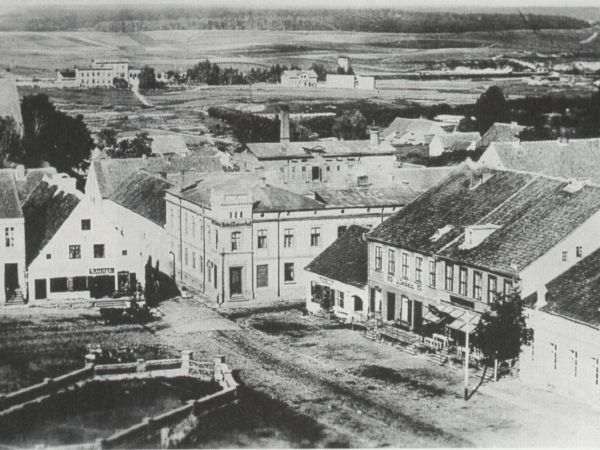 Plac Zwycięstwa - obecnie rondo