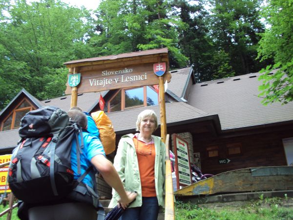 spływ przełomowym Dunajcem - ukończony, ale tu też można rowerem, wzdłuż rzeki, wypożyczając przy Czerwonym Klasztorze i do Leśnicy lub Krościenka czy też do Sz