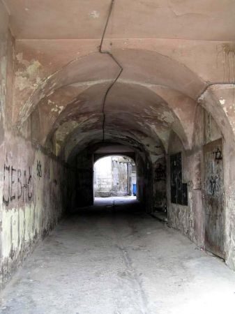 Tajemnicze przejście