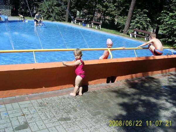Brodzik dla najmłodszych,  basen w Knurowie.