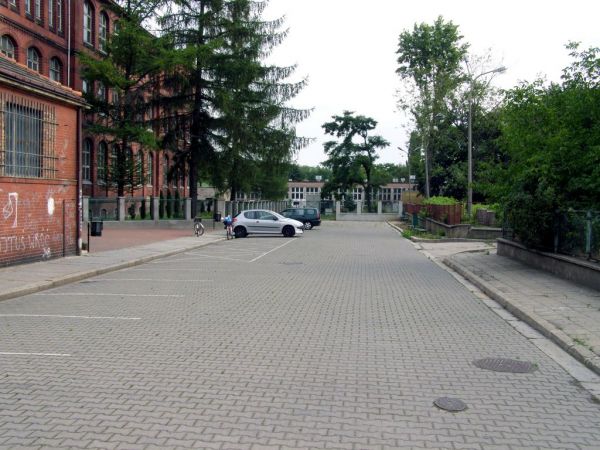 Głogów ul. Karola Miarki  Ekonomik  fot. 2