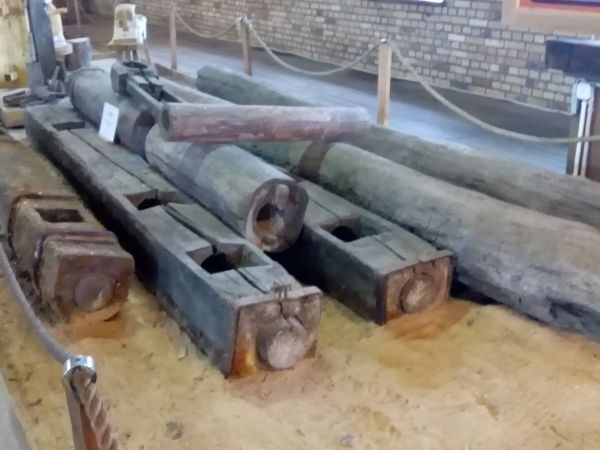 Warzelnia Soli - Muzeum Warzelnictwa i Leczenia Uzdrowiskowego ul. Solna 6, Ciechocinek tel. 54/ 283-60-71