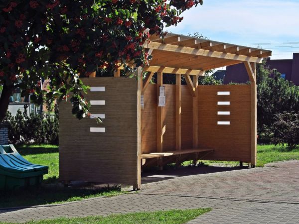 Centrum handlowe i zarazem centrum miasta przy drodze krajowej nr 22 (Gorzów - Elbląg).