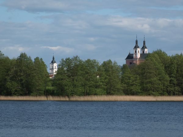 Zespól klasztorny widziany ze Starego Folwarku