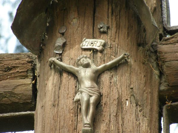 NAŁĘCZÓW  *** FRAGMENT STAREGO KRZYŻA.