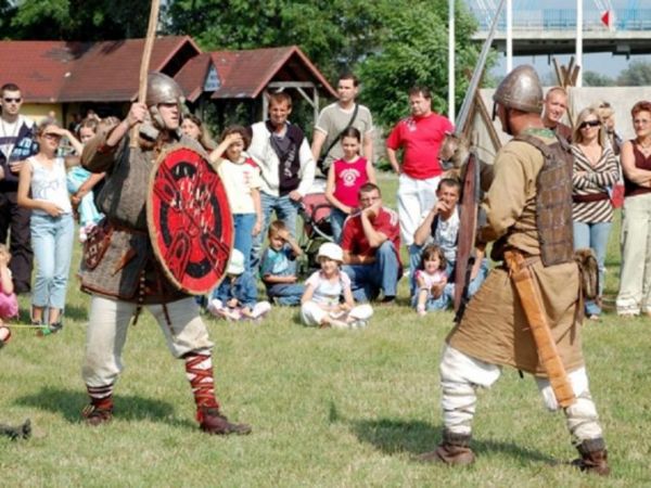 Dni Santoka - Walki Rycerskie