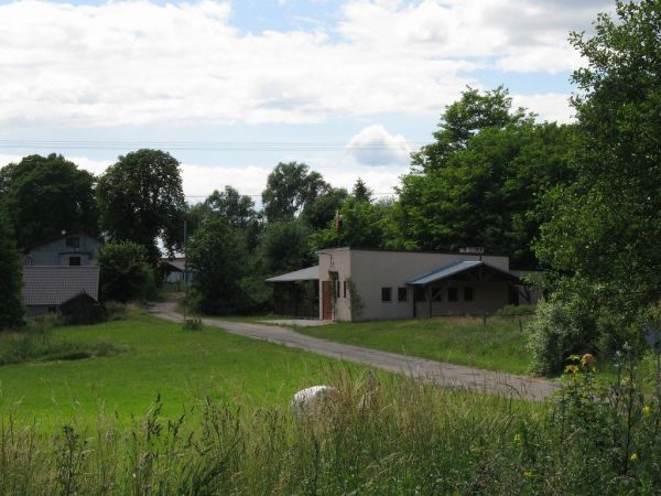 Remiza z drugiej strony