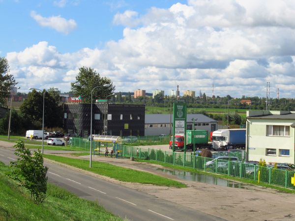 Przy Urzędzie Celnym