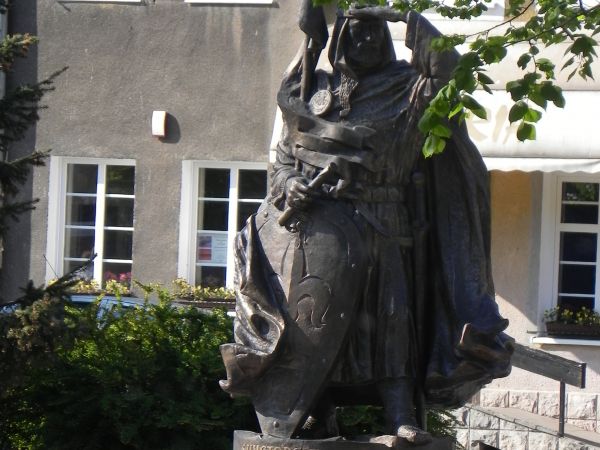 2011 Zaraz tam wielki...