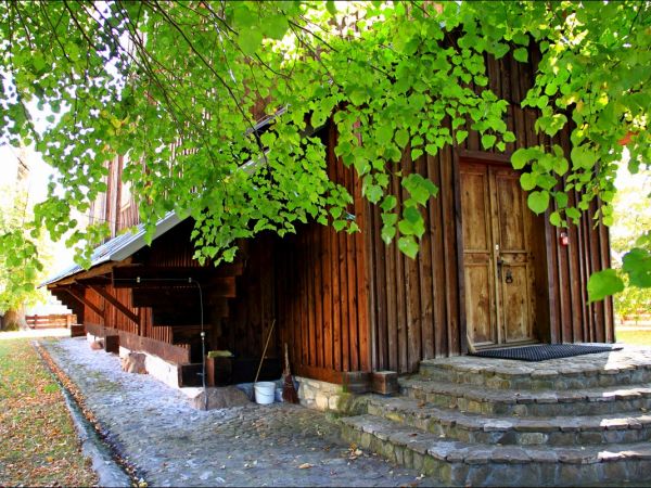 Cerkiew Opieki Matki Bożej w Młynach. Wybudowana pod koniec XVII wieku.  Obecnie Kościół filialny rzymskokatolickiej parafii w Korczowej. W latach 1852-70  prob