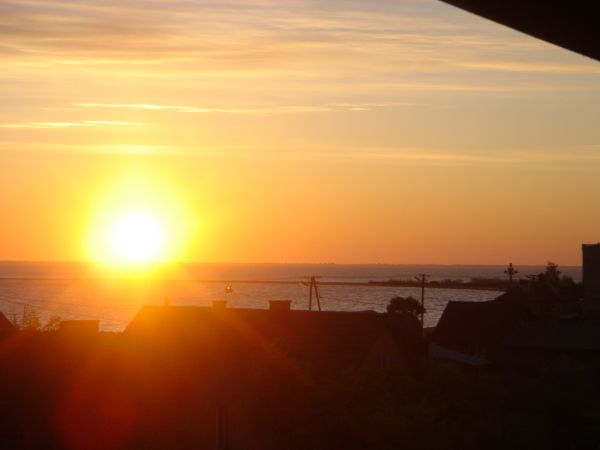 Wschód słońca widziany z okien Villa Riffe