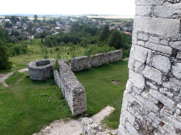 Zamek OGRODZIENIEC **** http://www.zamek-ogrodzieniec.pl/ **** http://zamki.net.pl/zamki/podzamcze/podzamcze.php **** Zamek Ogrodzieniec znajduje się w Podzamcz