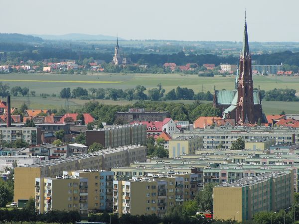 Bielawa a w dali Pieszyce