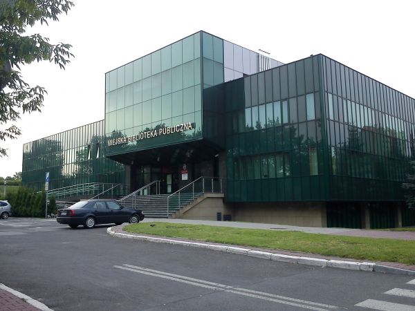 Dąbrowa Górnicza-Miejska Biblioteka Publiczna.