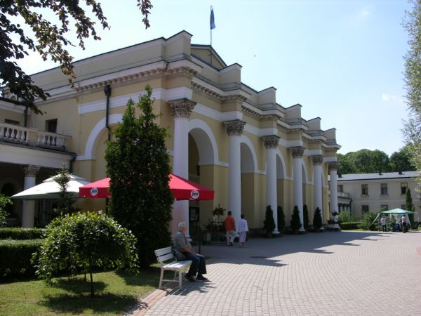 Sanatorium " MARCONI" w Busku-Zdroju