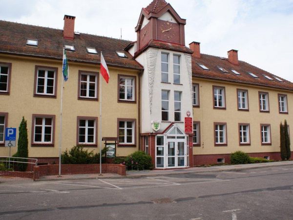 Ratusz, Borne Sulinowo - maj 2011