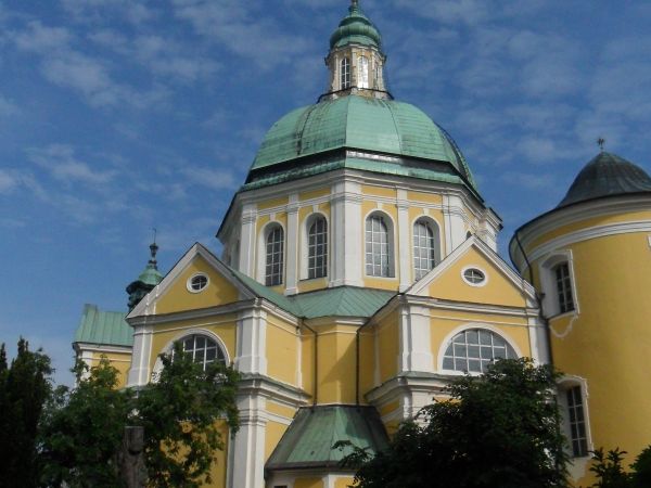 Bazylika barokowa księży filipinów na Świętej Górze