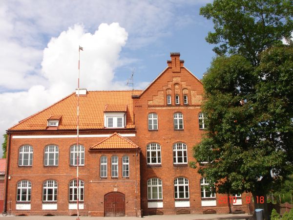 Młynary-szkoła podstawowa i gimnazjum