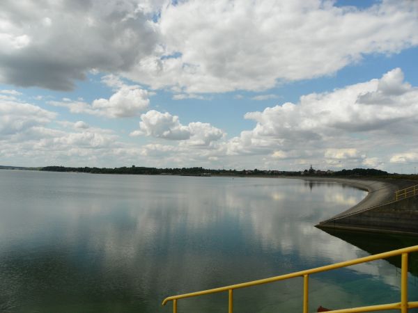 Zbiornik Mietków -w głębi Borzygniew