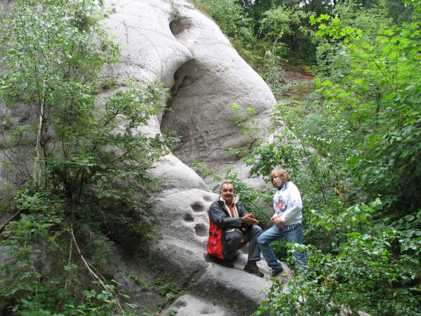 Osiecznica koło Bolesławca - skała zwana d... słonia
