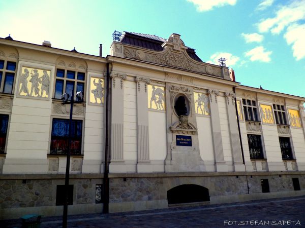 Pałac Sztuki pl. Szczepański 4