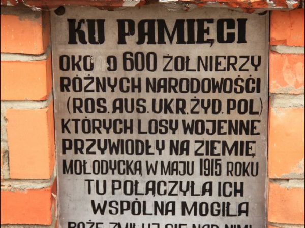 Cmentarz wojenny z okresu I Wojny Światowej w Mołodyczu.