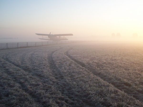 Lotnisko w Mirosławicach