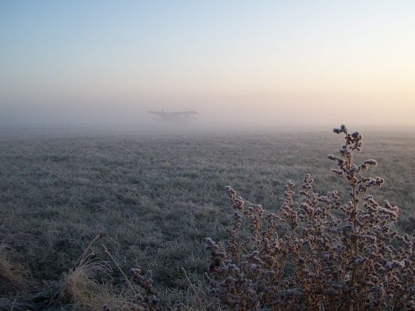 Lotnisko w Mirosławicach