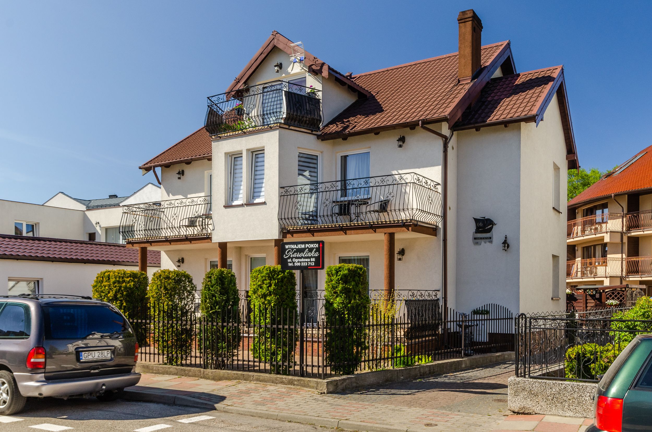 Pokoje gościnne i domki Karolinka