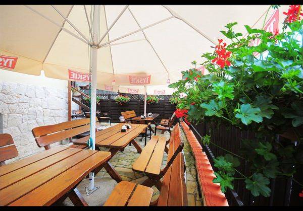 Pensjonat i Restauracja Pod Wietrzną Górą