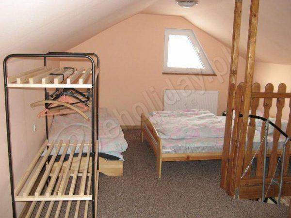 Sypialnia w malym domku