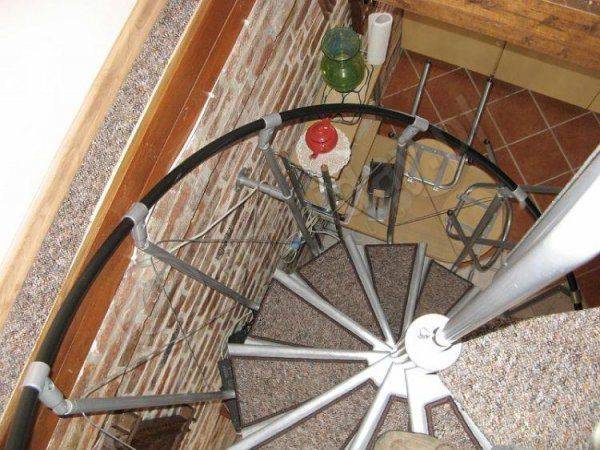 Schody w malym domku