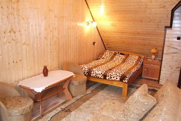 Pokój nr 8 (Galeryjka)