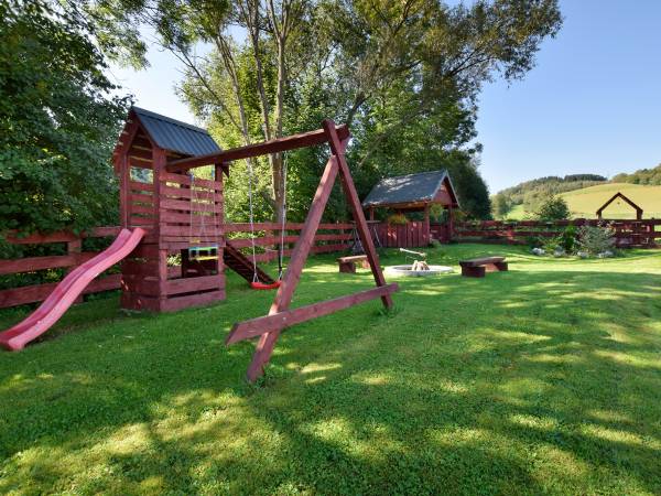 ogród dla gości z domku 8 osobowego