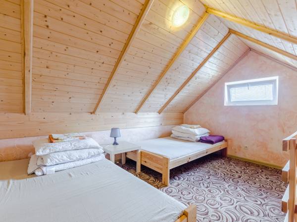 pokój dwupoziomowy/gora