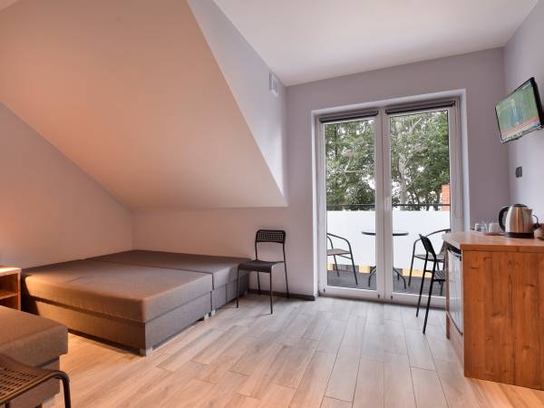 POKOJOJE HOTELOWE 6 - 9 