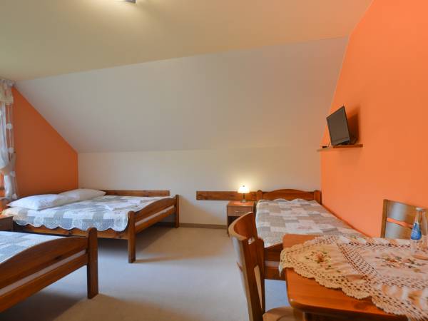 Pokoje Gościnne Pod Wysotą