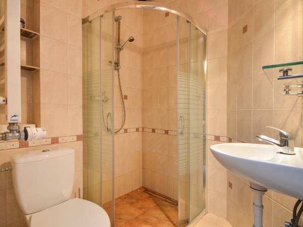 Łazienka, pokój nr 5 góra