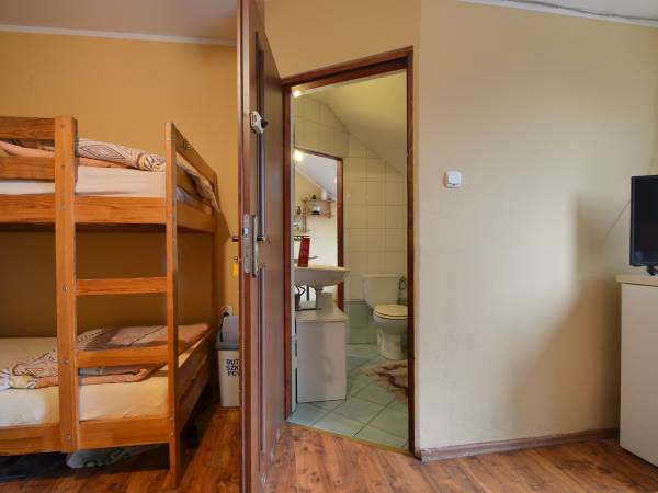 Łazienka pokoje nr 2,3 góra