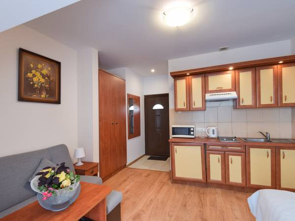 MATEX aneks w pokoju 2 os